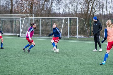 Bild 56 - wBJ HSV - F Holstein Kiel : Ergebnis: 0:6